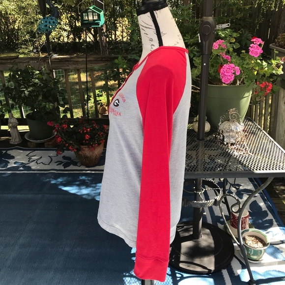 Colosseum Athletics Red Grey Henley Button Long Sleeved UGA Georgia Top Size XL - Picture 6 of 14